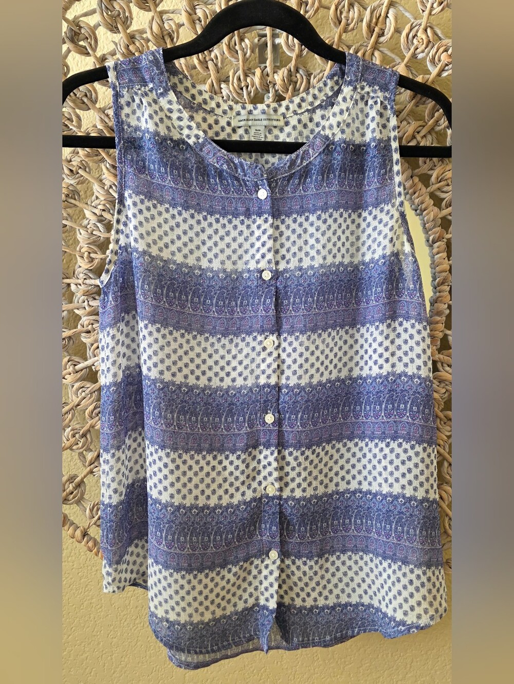 American Eagle Outfitters Sleeveless Sheer Button-Down Tunic Top Size Small